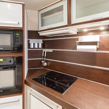 Apartment Rue Le Marois Paris